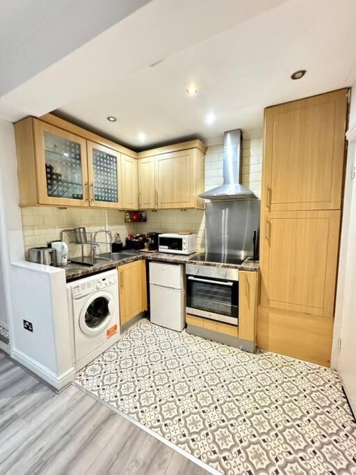 Centrally-Located Gem In Marble Arch, Londra Esterno foto