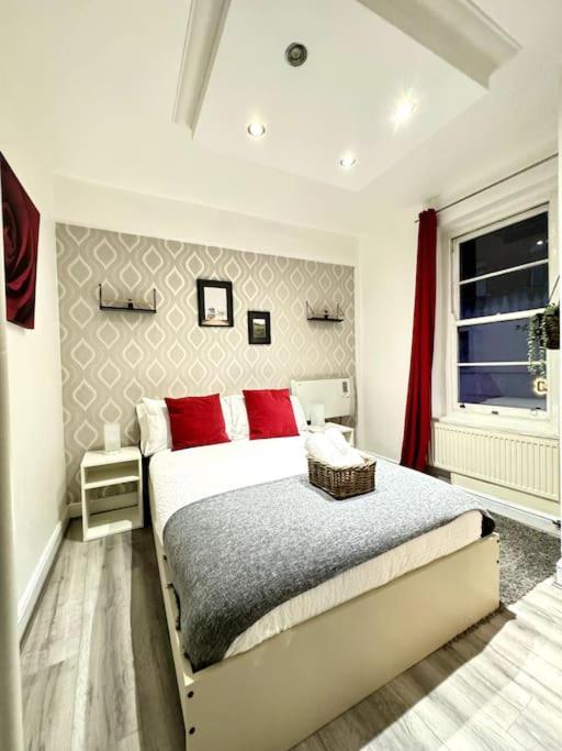 Centrally-Located Gem In Marble Arch, Londra Esterno foto
