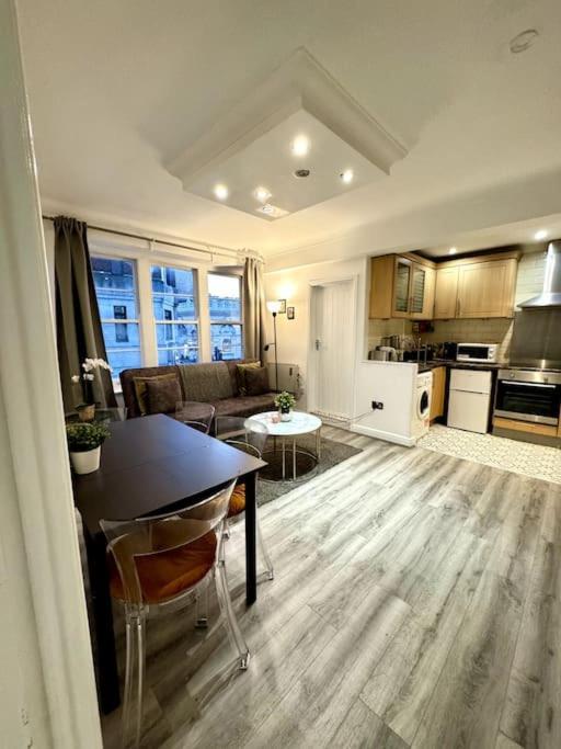 Centrally-Located Gem In Marble Arch, Londra Esterno foto
